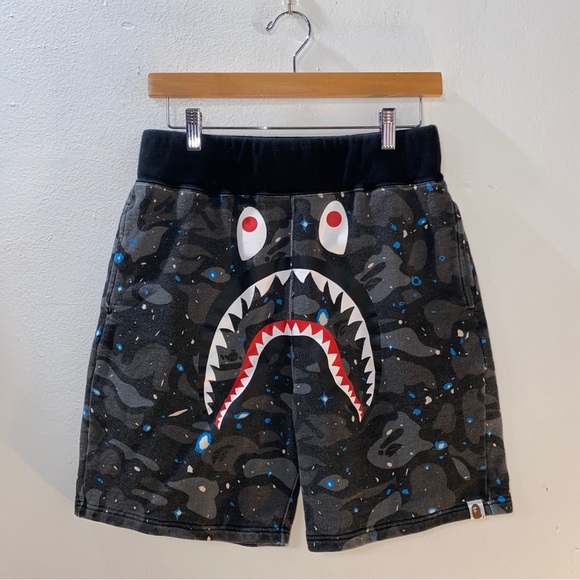 BAPE Space Camo Shark Sweat Shorts Gray / Black A Bathing Ape Size Large